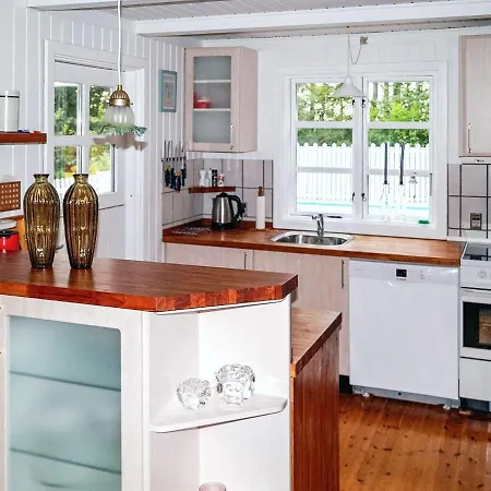 Three-bedroom Holiday In Hojslev 6 Nyaraló Bøstrup
